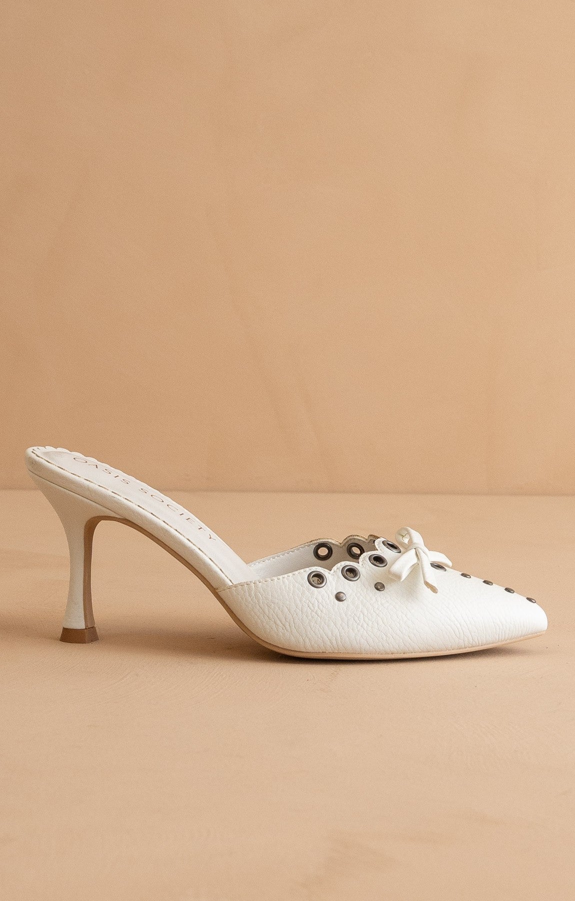 The Meridian - Kitten Heels