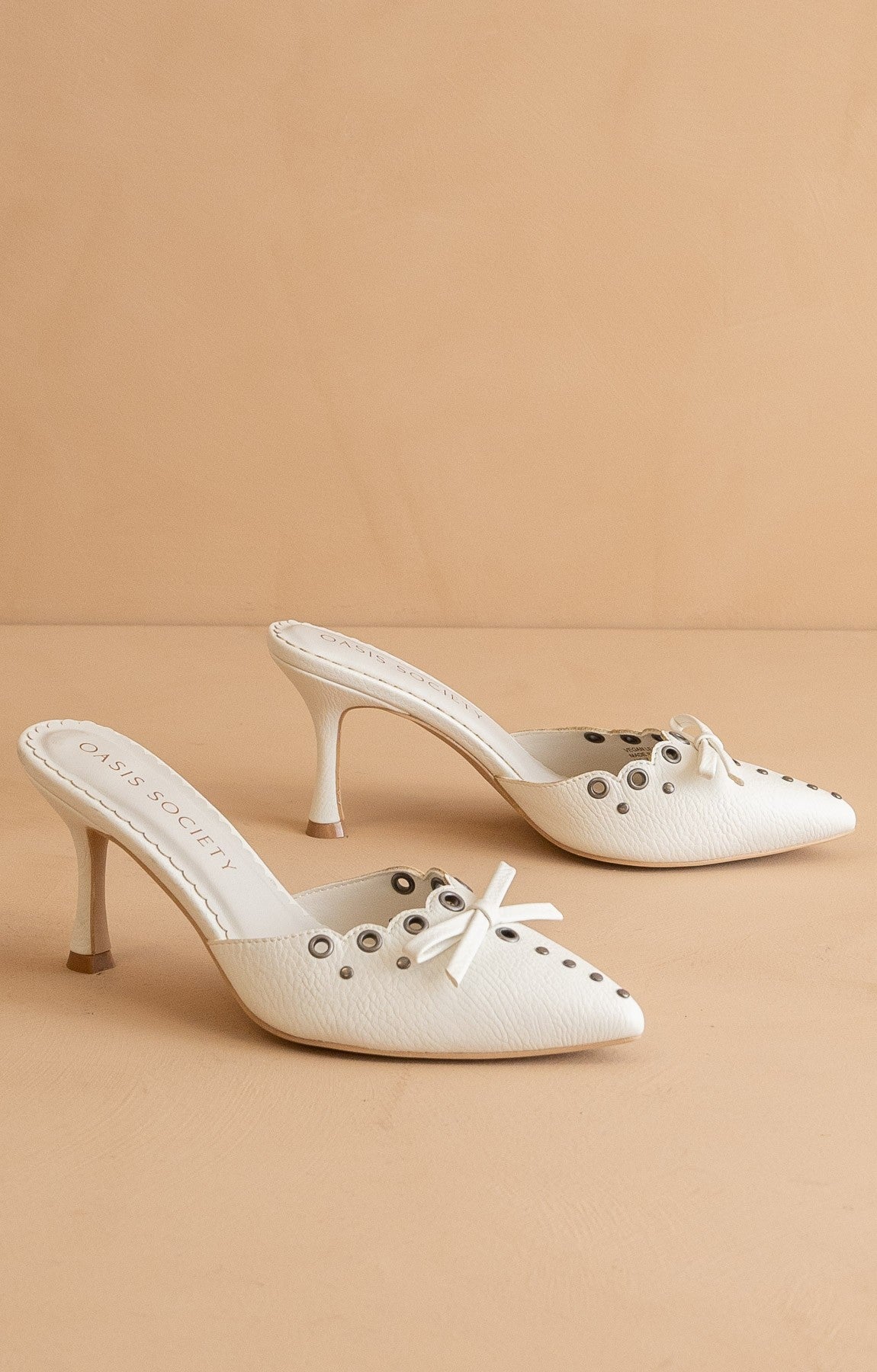 The Meridian - Kitten Heels